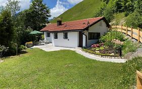 Grabner Riedleiten Bienenhaus